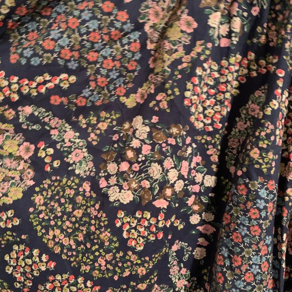 H&M floral skater skirt - Picture 2 of 2